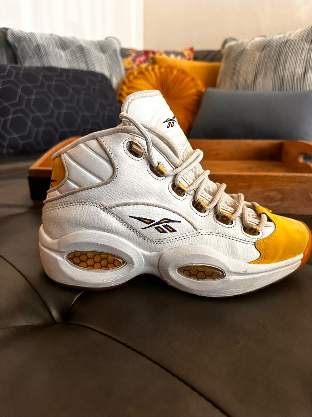 Reebok - Kobe Bryant Question Mid “Yellow Toe” sneaker 6.5 Men’s
